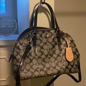 NEED GONE ASAP! Coach Purse